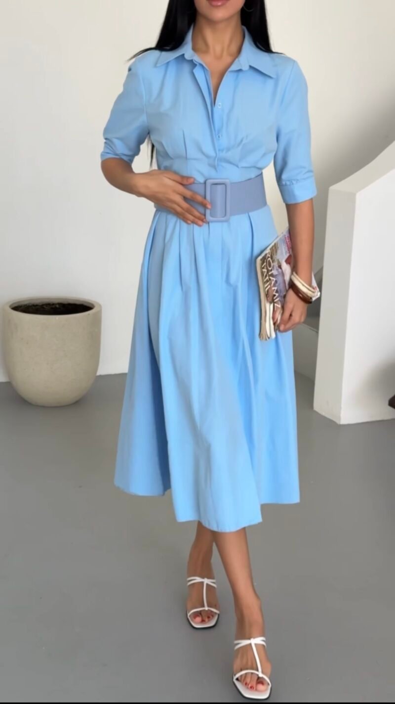 Blauwe jurk Blauwe jurk