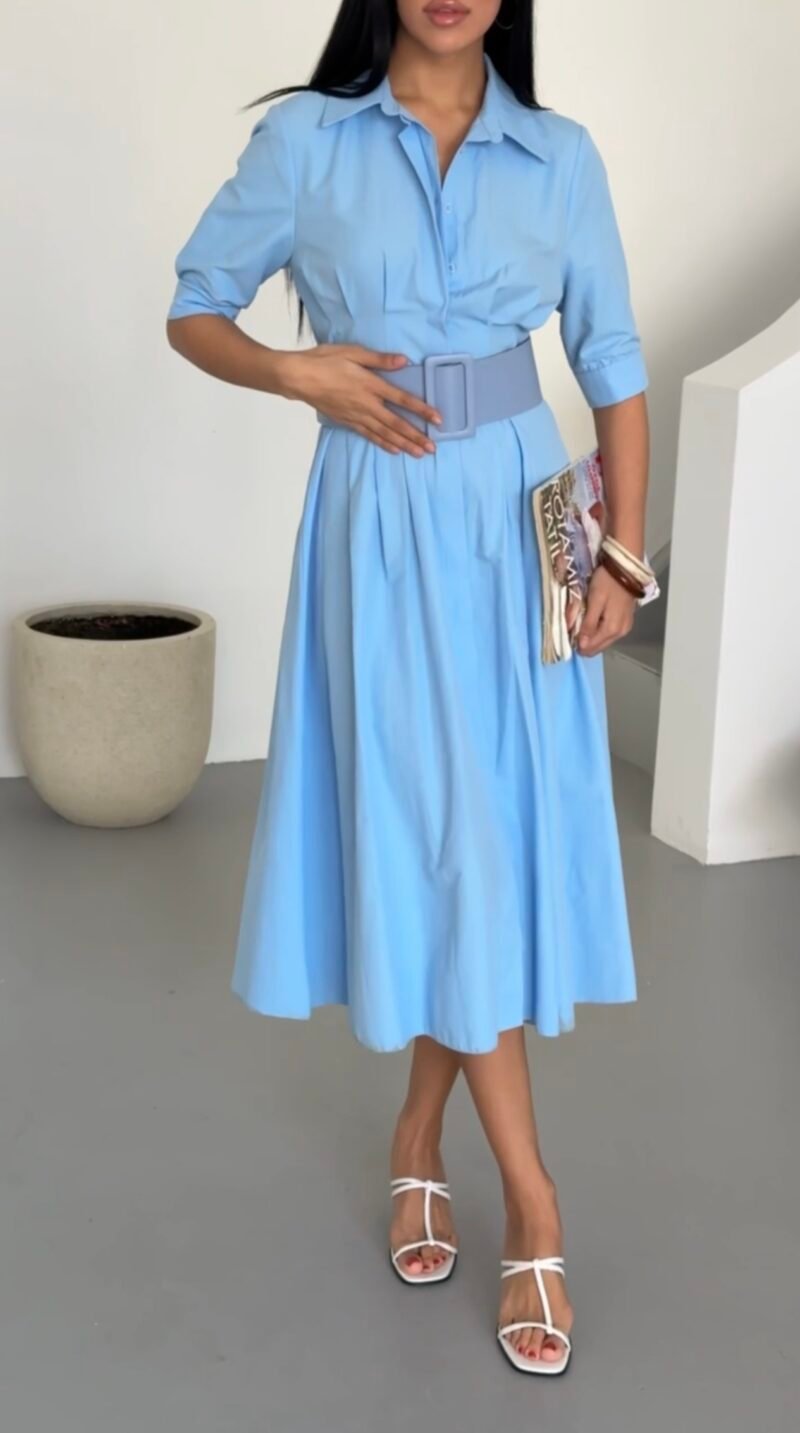 Blauwe jurk Blauwe jurk